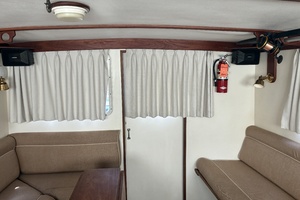 Kreweboat 35ft Duffy Yacht For Sale