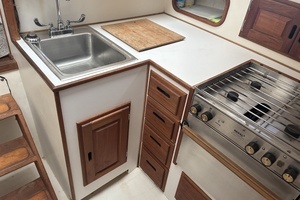 1989 Duffy 35 Flybridge thumbnail 25