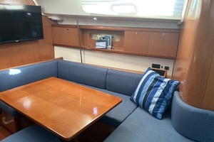 2008 Beneteau Oceanis 43 thumbnail 8