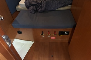 ASTRAEA 43ft Beneteau Yacht For Sale