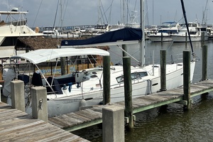 ASTRAEA 43ft Beneteau Yacht For Sale