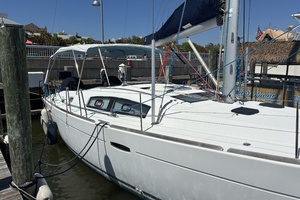 ASTRAEA 43ft Beneteau Yacht For Sale