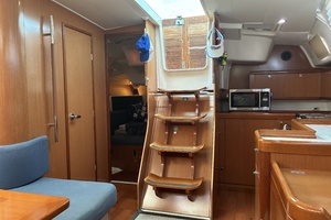 ASTRAEA 43ft Beneteau Yacht For Sale