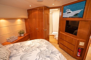 Wave Bender 60ft Hatteras Yacht For Sale