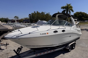 26ft Sea Ray Yacht For Sale