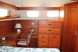 42ft Grand Banks Yacht For Sale