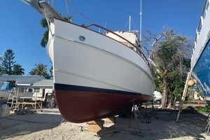 42ft Grand Banks Yacht For Sale