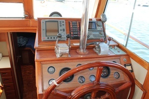 1987 Grand Banks thumbnail 16