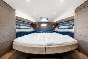 2024 Beneteau Gran Turismo 45 thumbnail 71