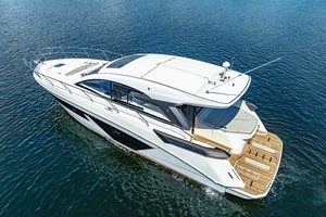 2024 Beneteau Gran Turismo 45 thumbnail 9
