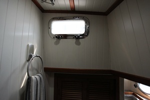 Gypsea Dancer 43ft Hampton Yacht For Sale
