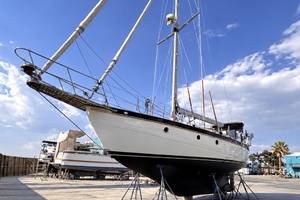 Gypsea Dancer 43ft Hampton Yacht For Sale