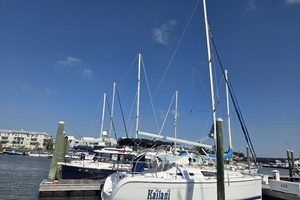 Kailani 31ft Hunter Yacht For Sale
