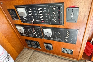 Photo 6007463 for 1988 Pacemaker 36 Convertible GONE GIRL 