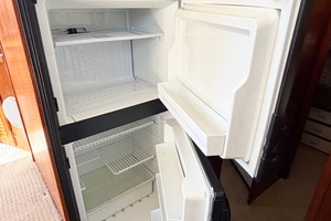 Photo 6007487 for 1988 Pacemaker 36 Convertible GONE GIRL 