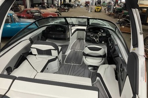 23ft Monterey Yacht For Sale