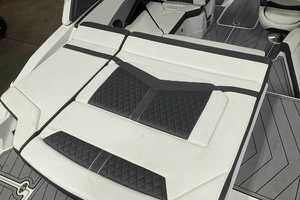 23ft Monterey Yacht For Sale