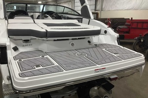 23ft Monterey Yacht For Sale