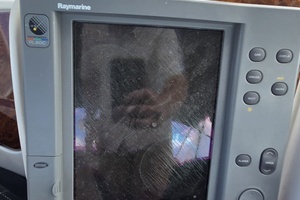 2004 Meridian 459 Aft Cabin Cockpit Motor Yacht thumbnail 18