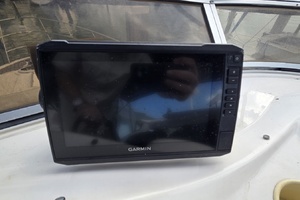 2004 Meridian 459 Aft Cabin Cockpit Motor Yacht thumbnail 22