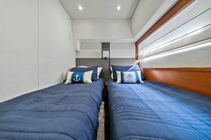 2015 Prestige 550 'Legacy'