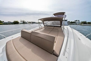 2015 Prestige 550 thumbnail 60