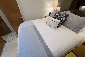 Viking 52 LET IT RAIN - Master Stateroom