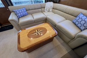 Viking 52 LET IT RAIN - Salon