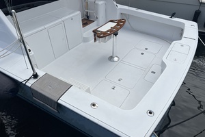 Viking 52 LET IT RAIN - Cockpit