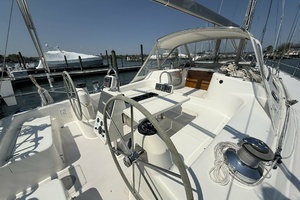 2002 Catalina thumbnail 17