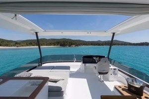 2018 Fountaine Pajot MY 44 thumbnail 6
