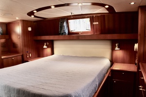 Gratitude 45ft Jefferson Yacht For Sale