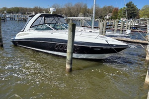 35ft Cruisers Yachts Yacht For Sale