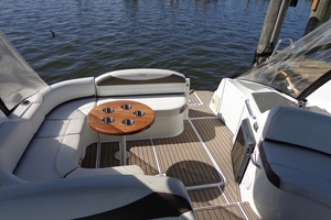 35ft Cruisers Yachts Yacht For Sale