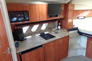 35ft Cruisers Yachts Yacht For Sale