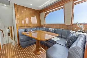 2008 Viking 68 Skybridge 