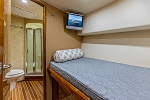 2008 Viking 68 Skybridge 