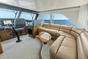 2008 Viking 68 Skybridge 