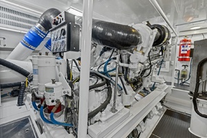 2008 Viking 68 Skybridge 