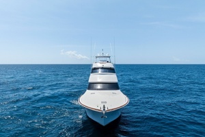 2008 Viking 68 Skybridge 