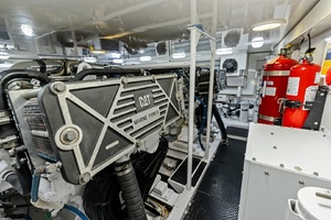 2008 Viking 68 Skybridge 