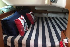 42ft Jeanneau Yacht For Sale