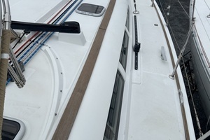 2007 Jeanneau Sun Odyssey 42i thumbnail 24
