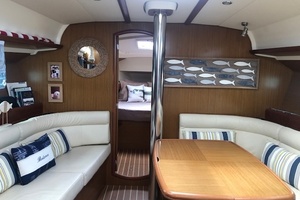 42ft Jeanneau Yacht For Sale
