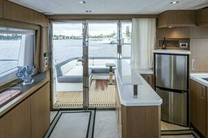 2020 Galeon 550 Fly thumbnail 11