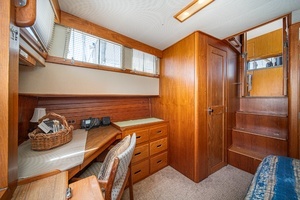 1987 Grand Banks 47 motoryacht thumbnail 61