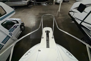 2001 Boston Whaler 26 Conquest thumbnail 36