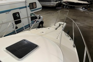 2001 Boston Whaler 26 Conquest thumbnail 39