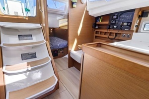 2018 Jeanneau Sun Odyssey 440 thumbnail 25