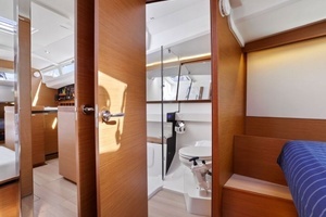 2018 Jeanneau Sun Odyssey 440 thumbnail 12